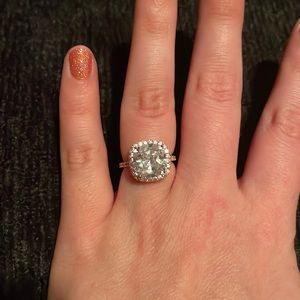 Cushion cut halo engagement wedding ring